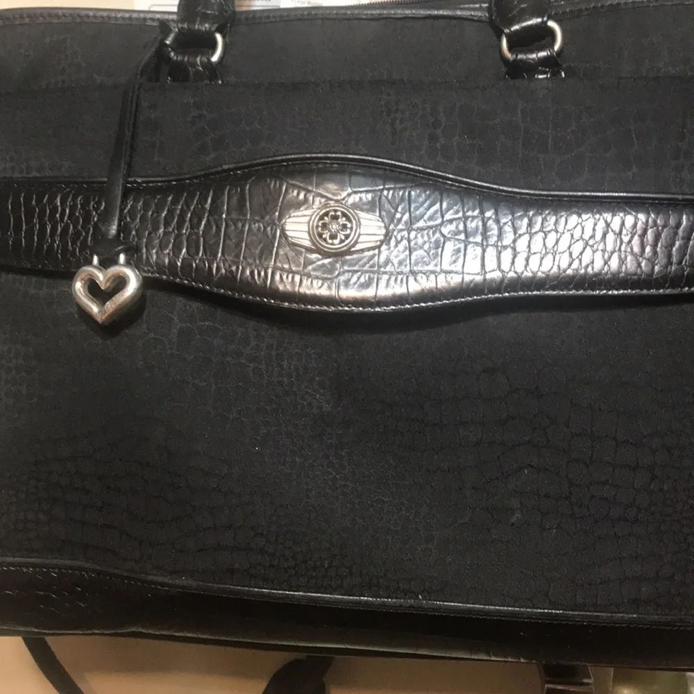 Brighton Luggage/Travel Bag - Picture 2 of 12
